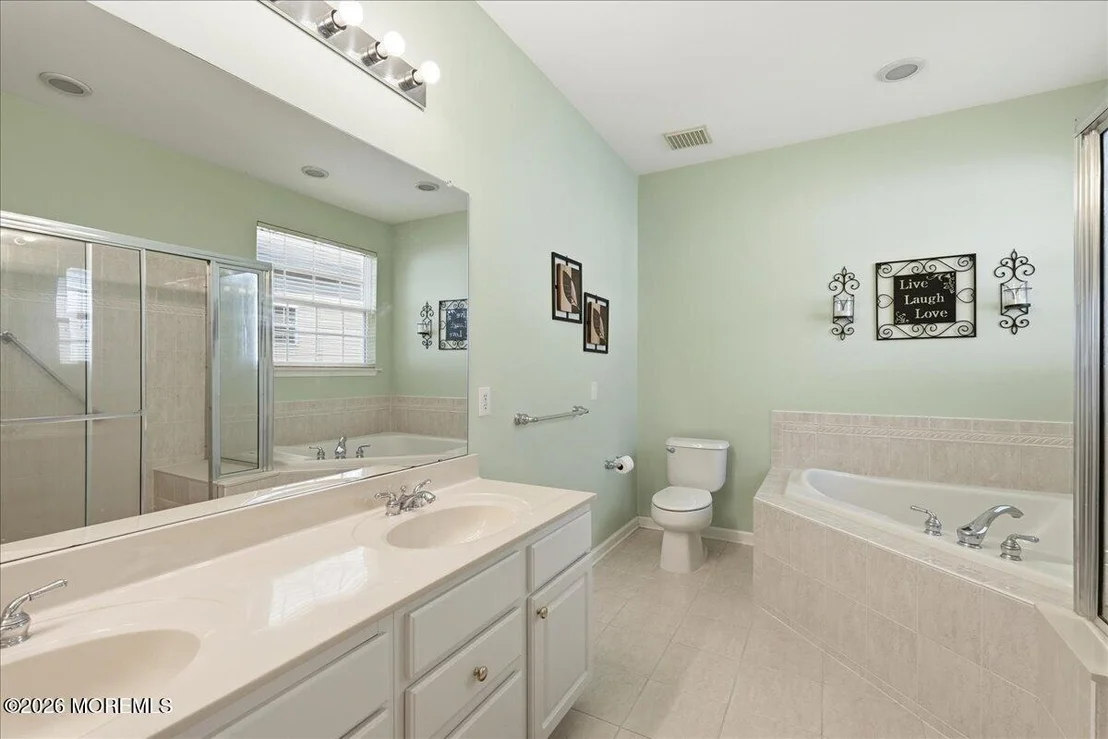 Photo of 74 Pond View Circle