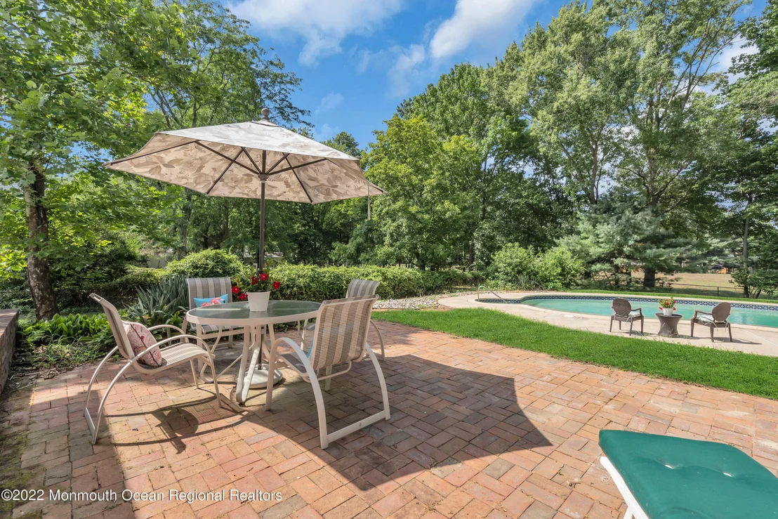 Photo of 19 Warren Drive