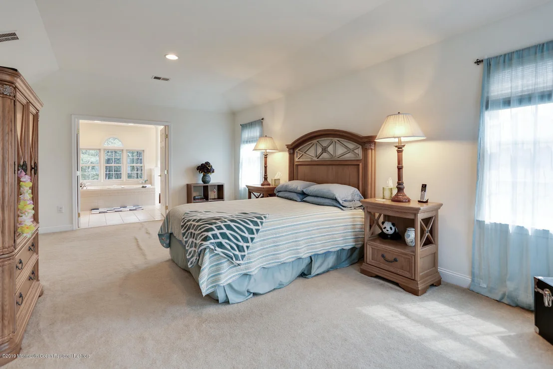 Photo of 122 Adams Way