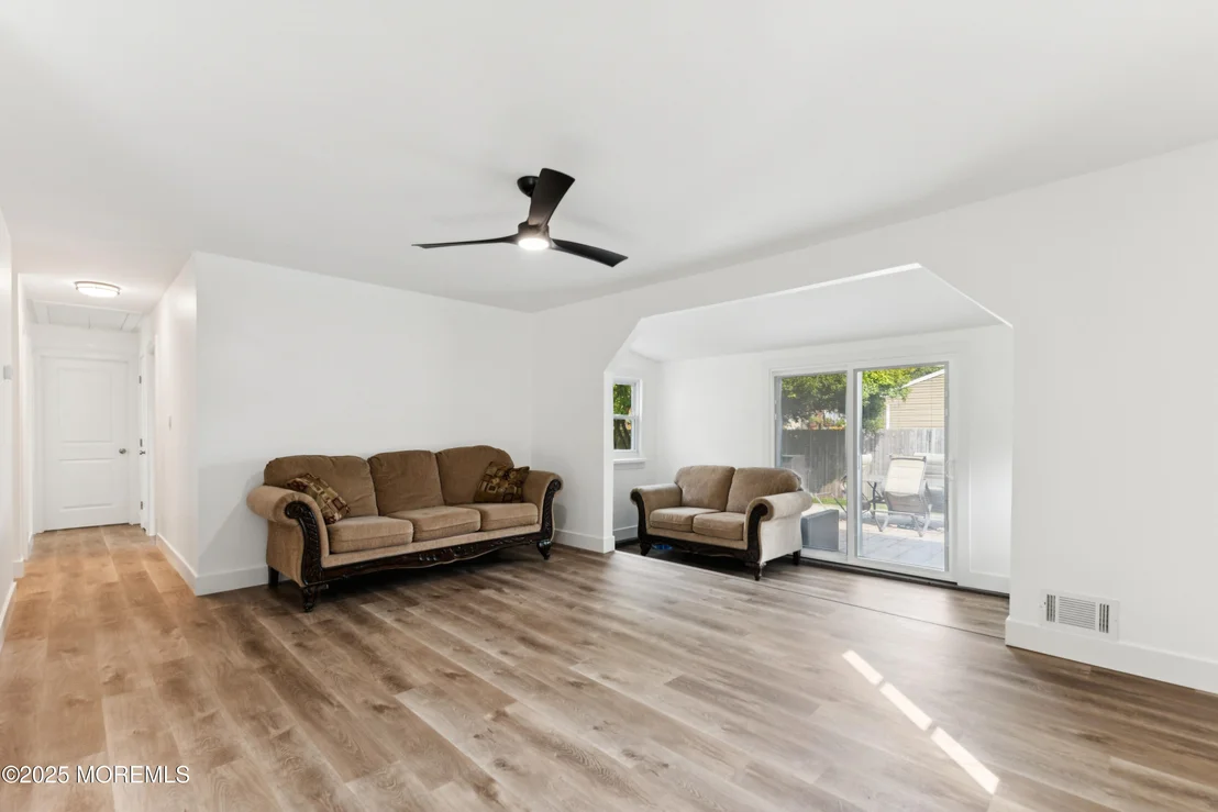 Photo of 224 Hawaii Drive