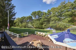 Photo of 71 Meadowbrook Road