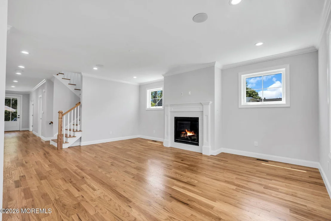 Photo of 808 Allaire Road
