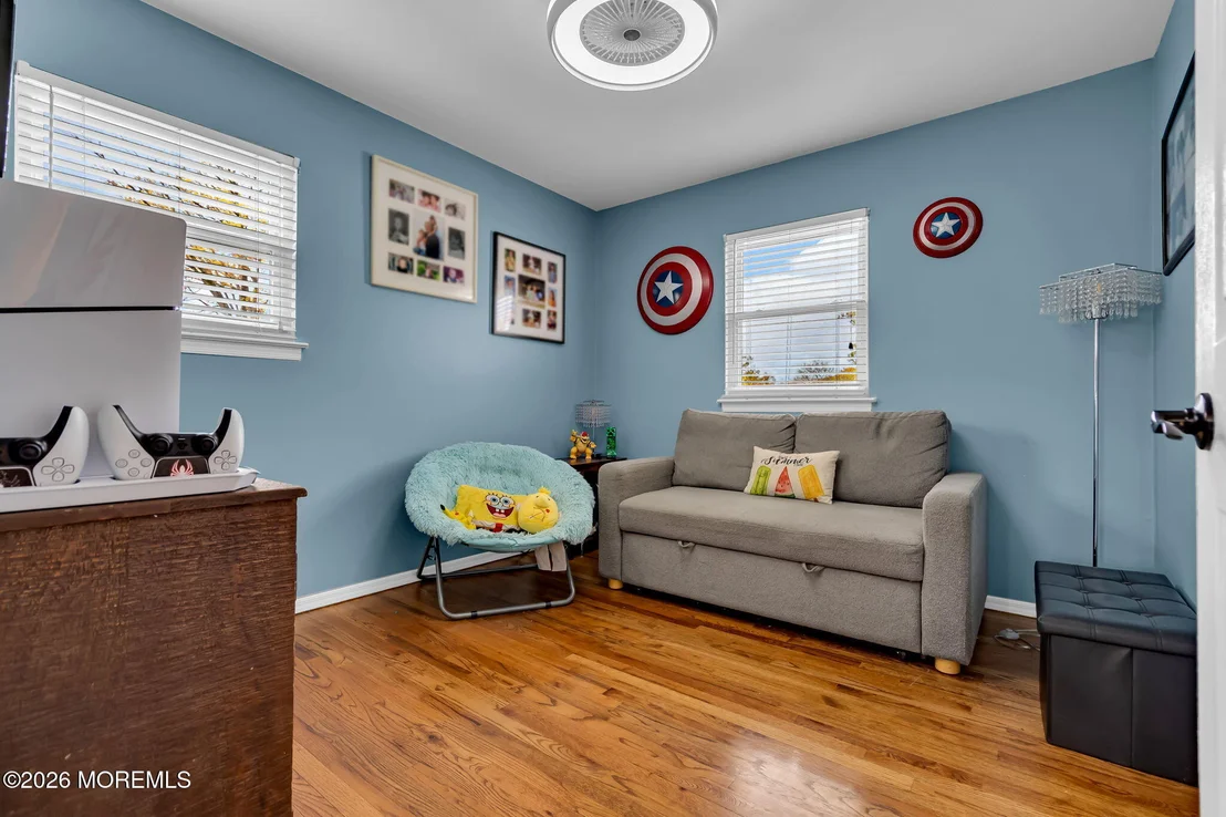 Photo of 4 Oak Leaf Lane