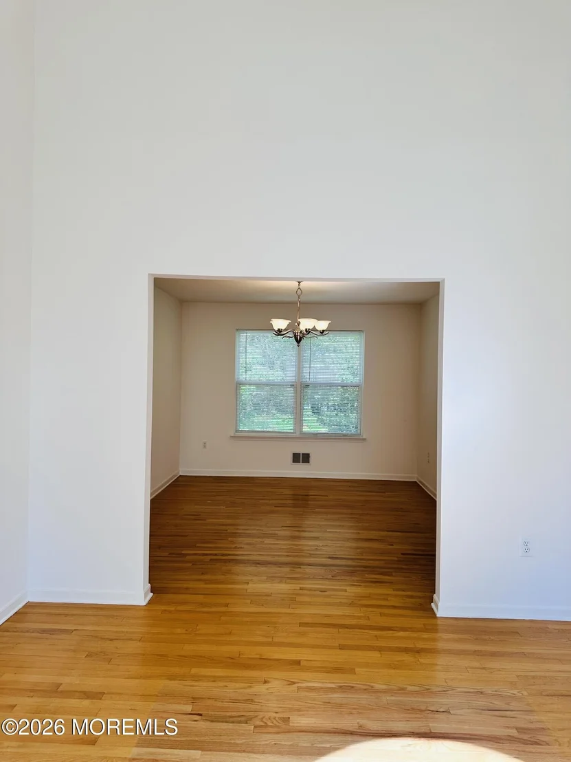 Photo of 974 Ridge Road