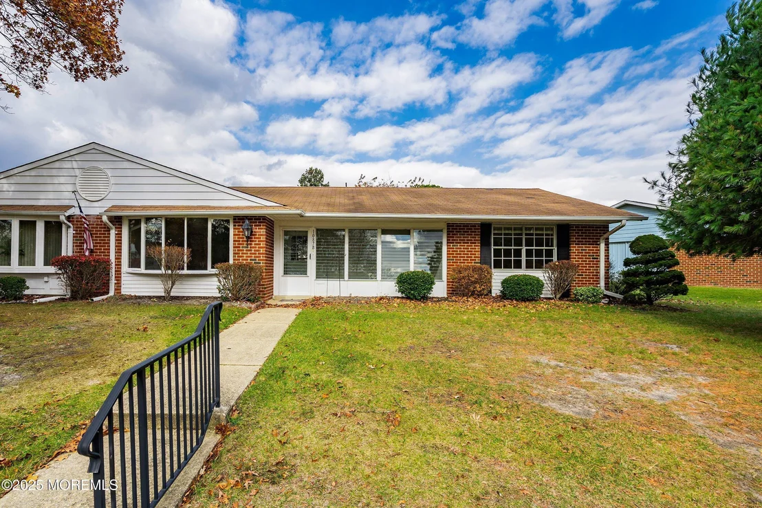 Photo of 1087B Argyll Circle