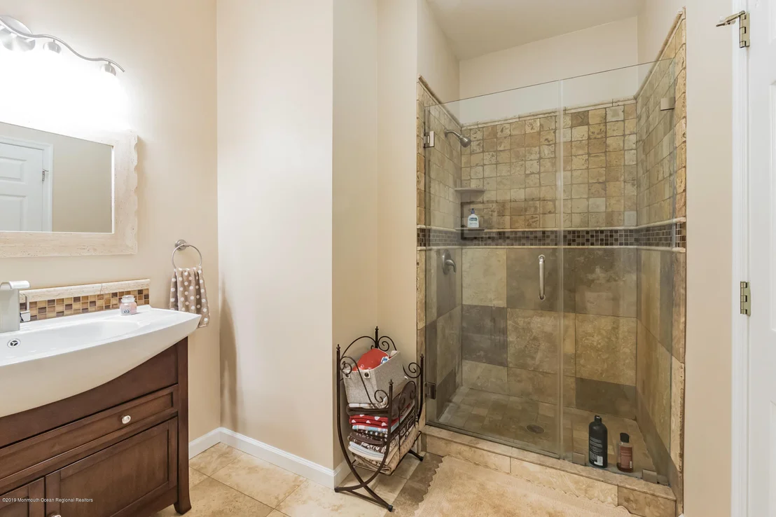 Photo of 12 Oak Leaf Drive