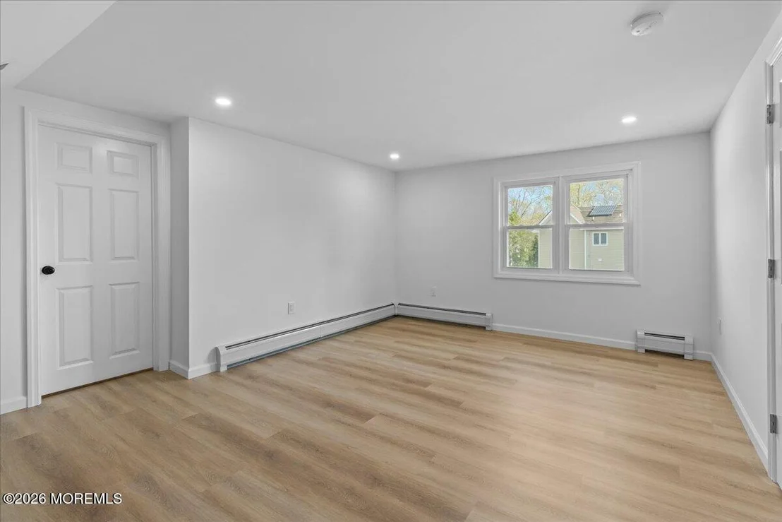 Photo of 353 Constitution Drive