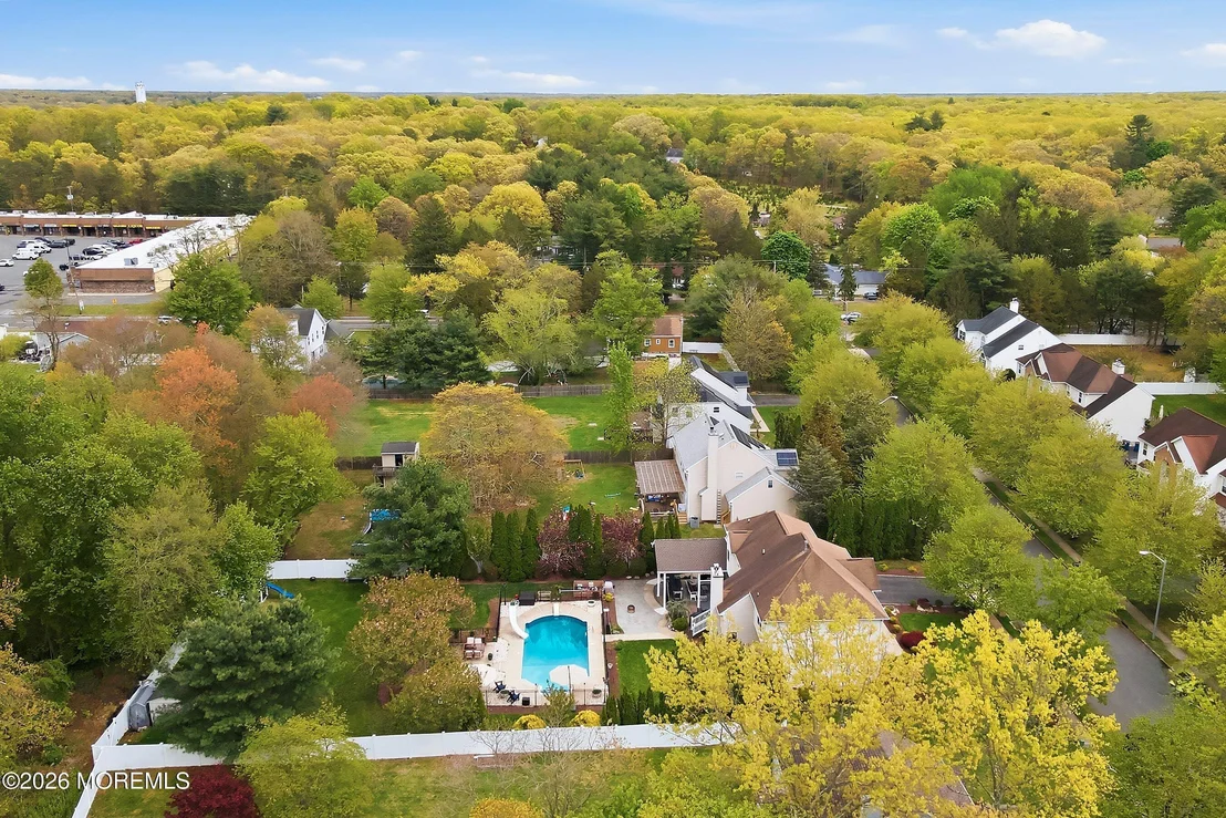 Photo of 8 Arboretum Drive