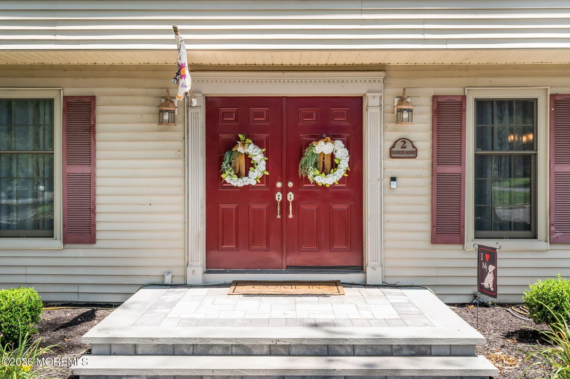 Photo of 2 Lakeland Drive