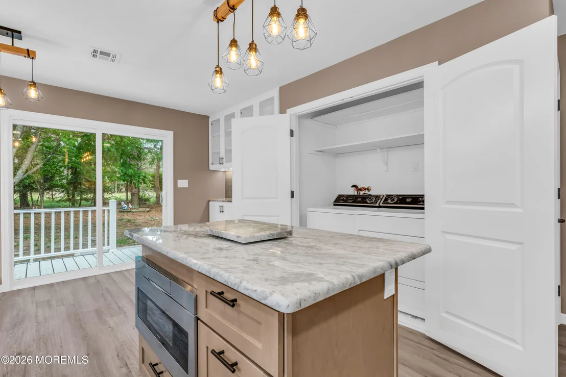 Photo of 134 Pulaski Boulevard
