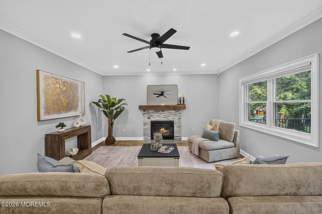 Photo of 284 Middle Road