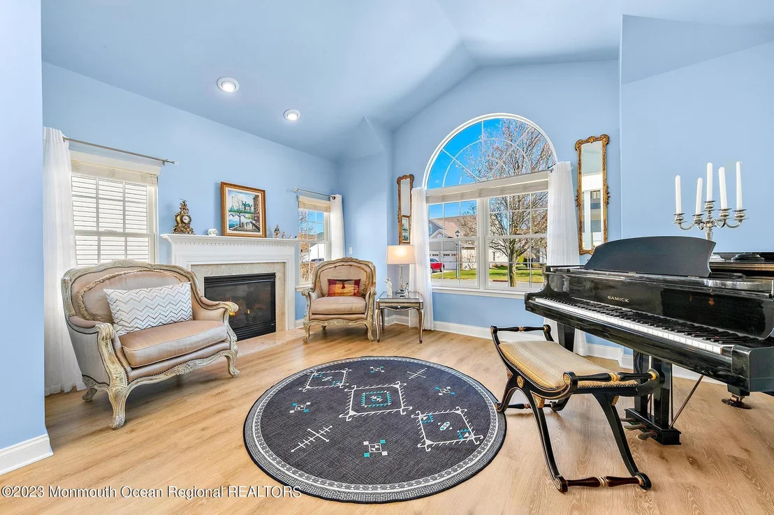 Photo of 40 Eagleswood Drive