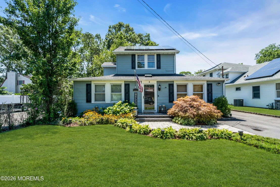 Photo of 637 Prospect Avenue