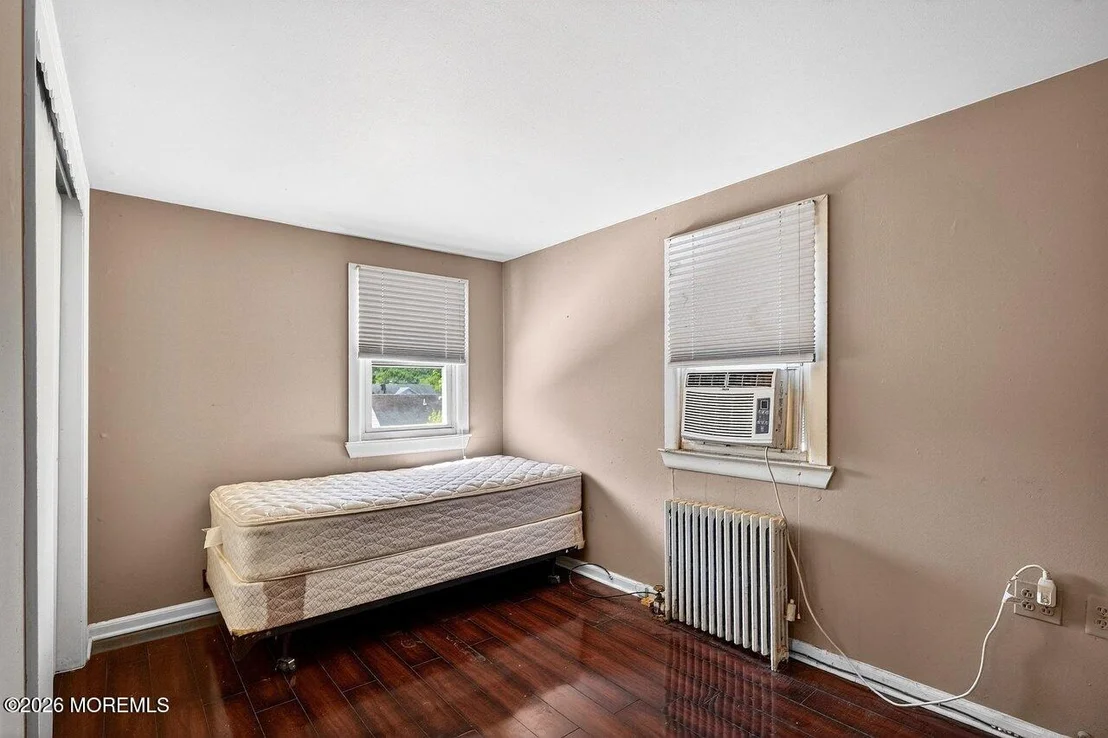 Photo of 30 Pershing Avenue