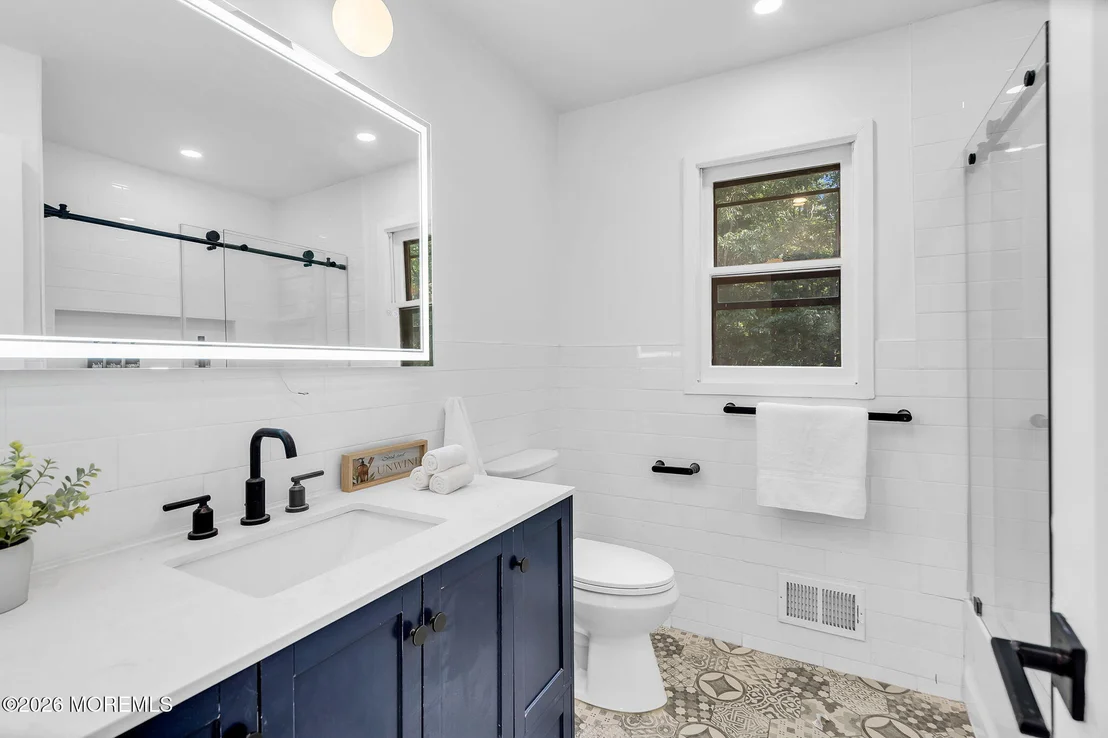 Photo of 169 White Road