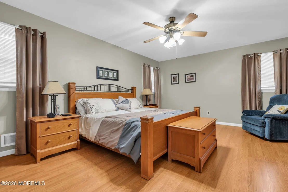 Photo of 2 Lakeland Drive