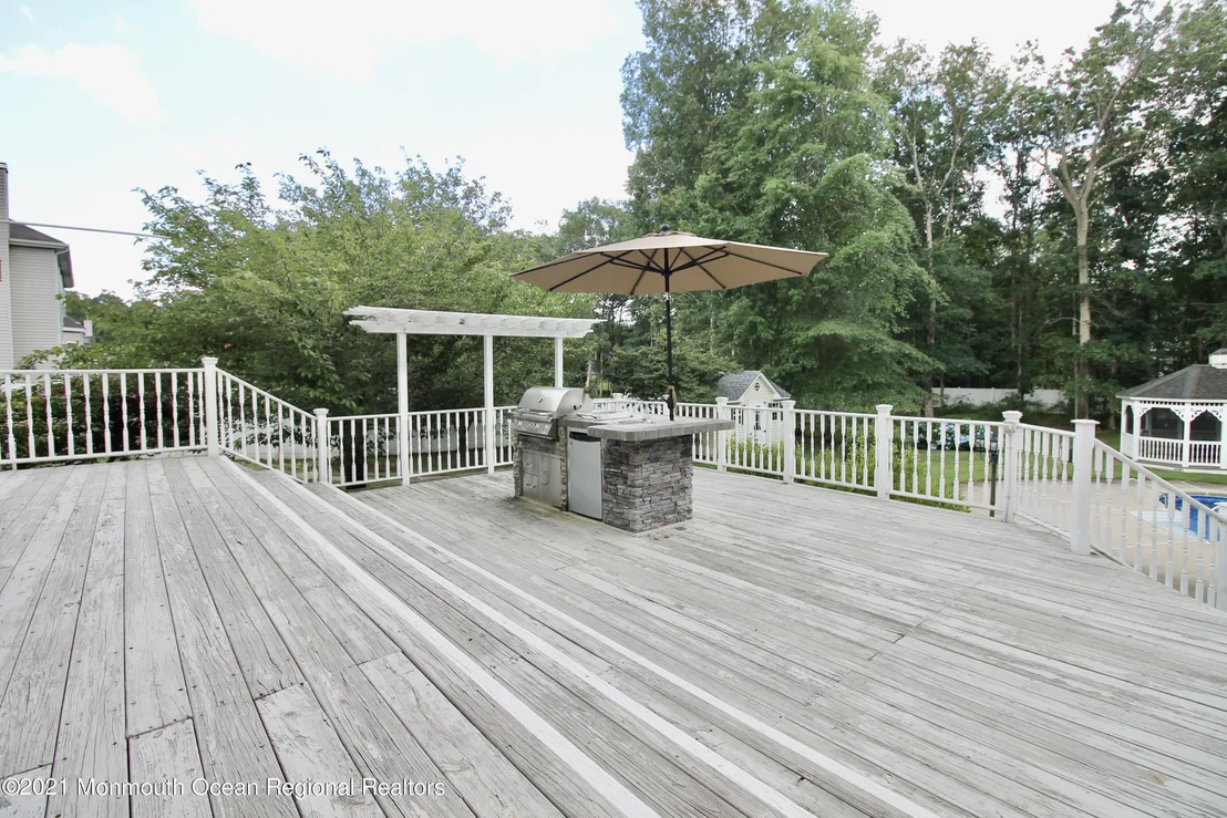 Photo of 20 Cedarview Avenue