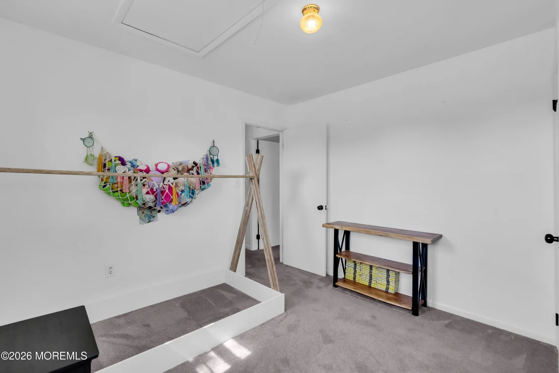 Photo of 352 Cedar Drive