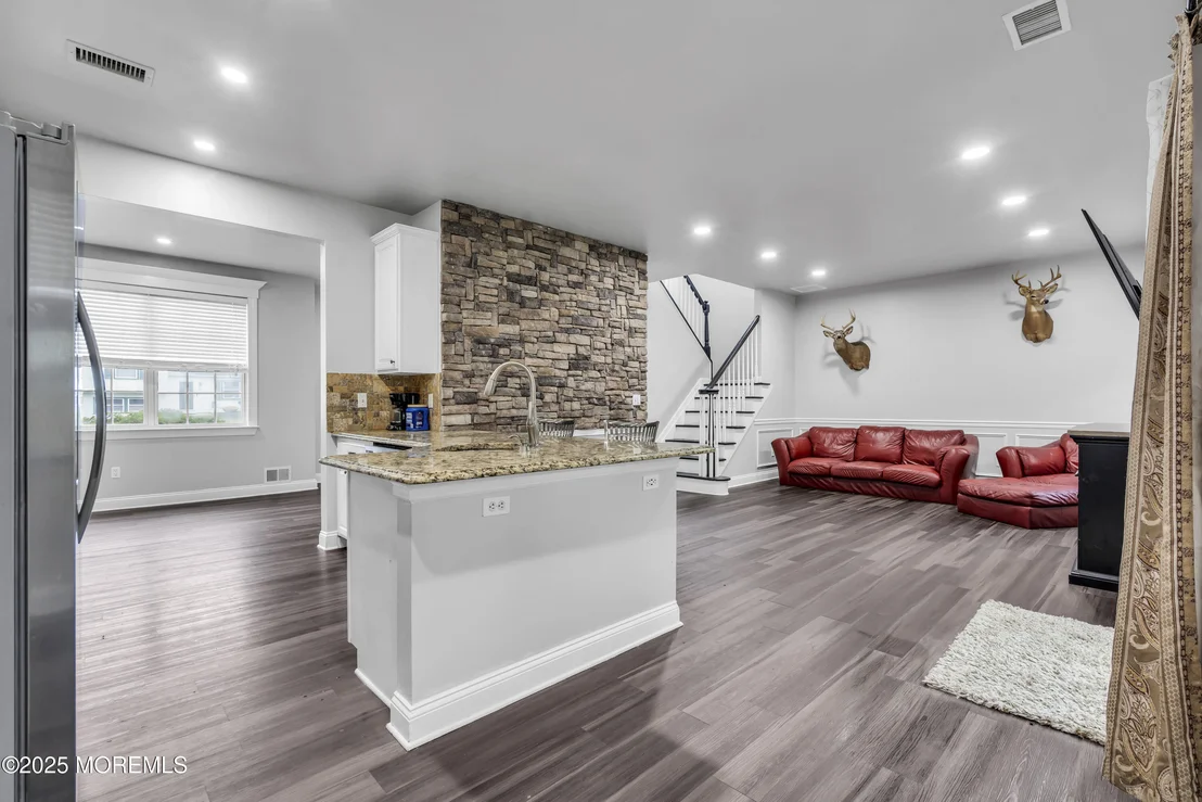 Photo of 21 Midship Drive
