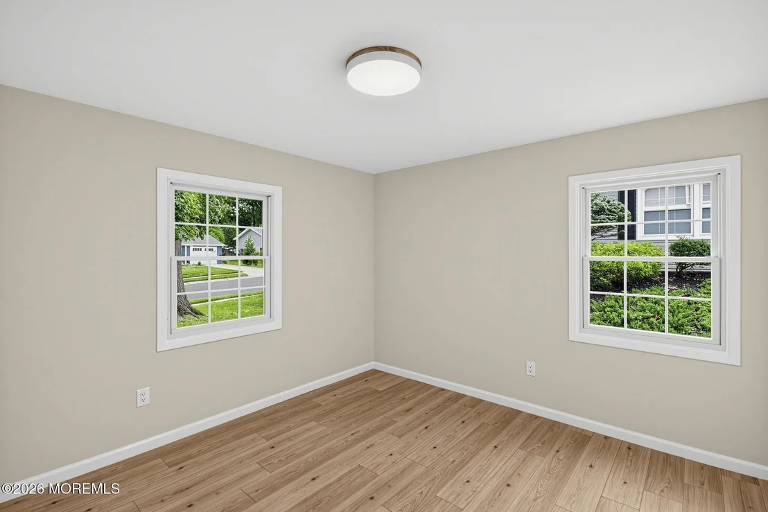 Photo of 95 Warren Drive