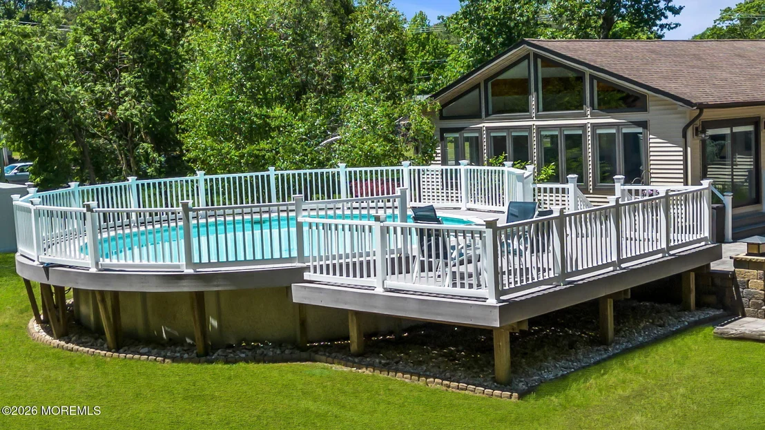 Photo of 819 Harmony Road