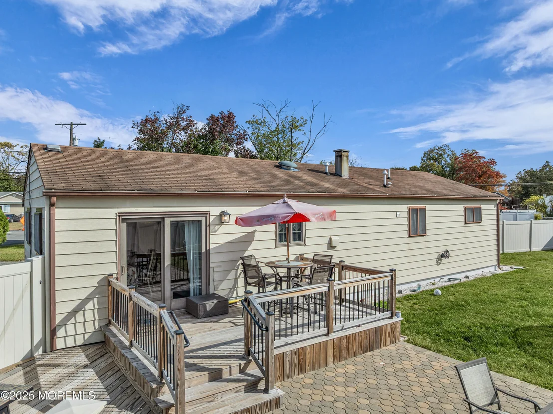 Photo of 202 Orangewood Drive