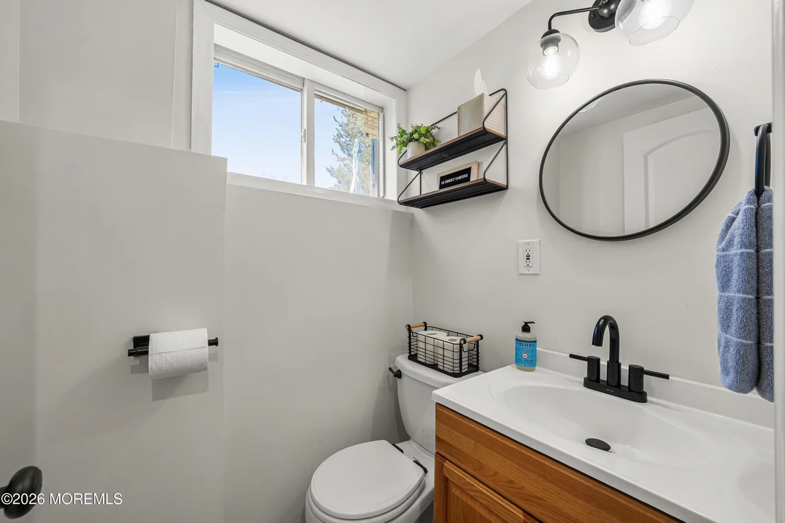 Photo of 27 Lafayette Drive