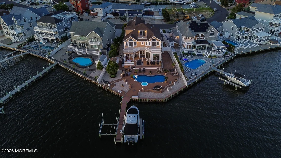 Photo of 531 Bayview Drive