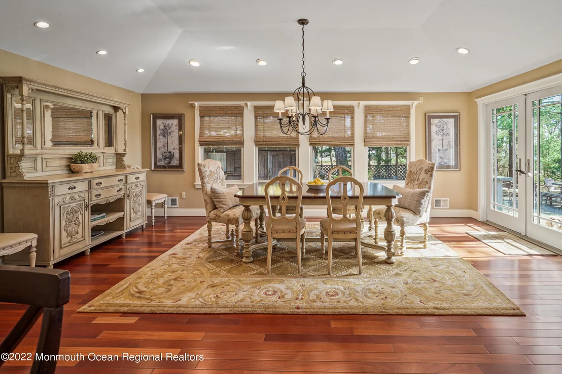 Photo of 2409 Riverside Terrace