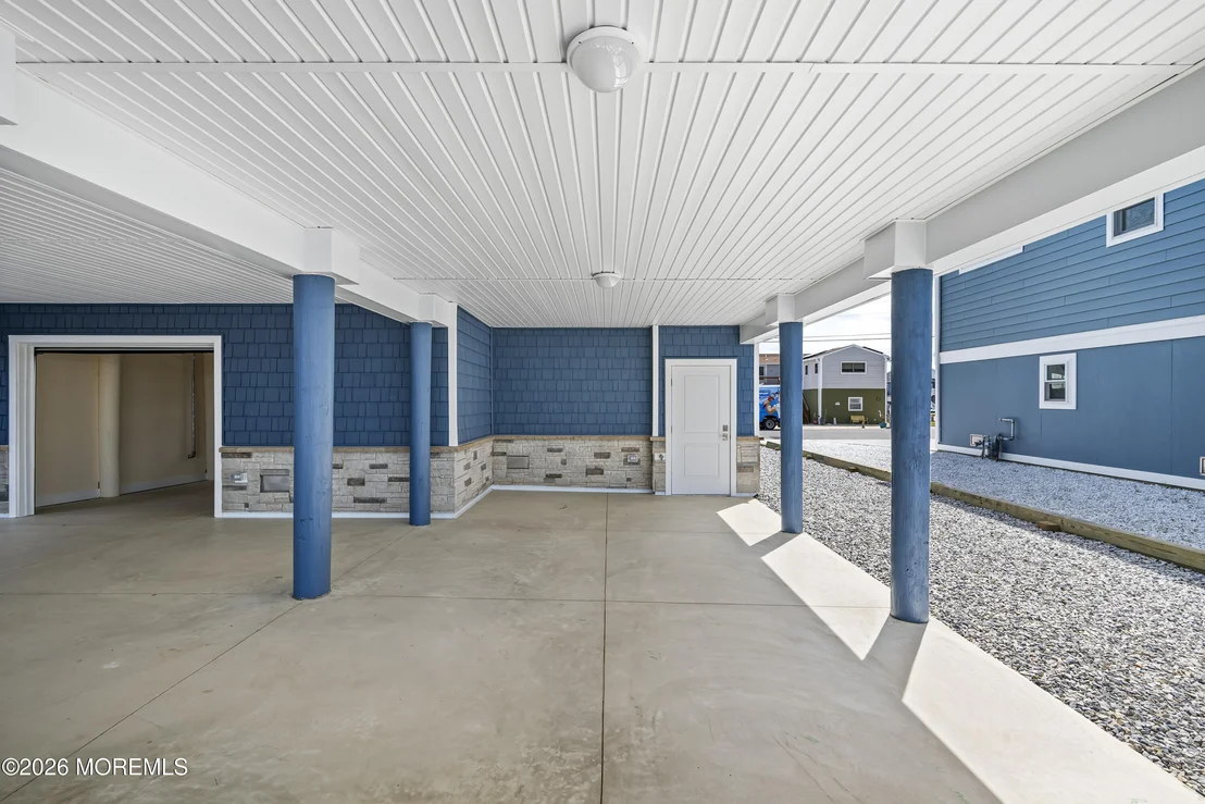 Photo of 370 Kingfisher Road