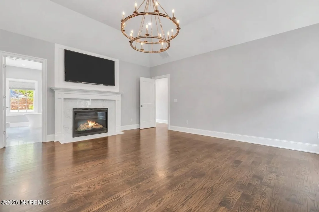 Photo of 13 Buttonwood Lane
