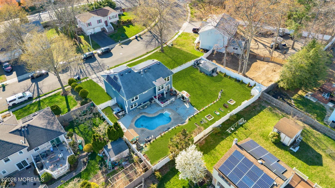 Photo of 522 Woolley Drive