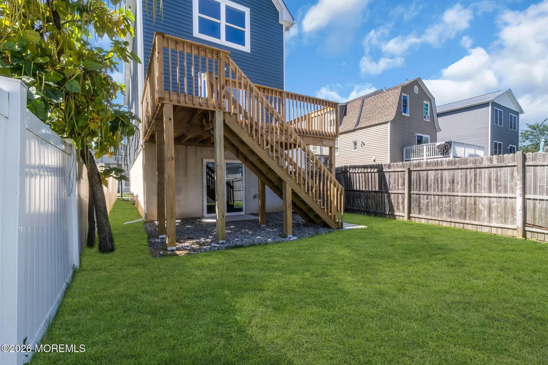 Photo of 917 5th Street