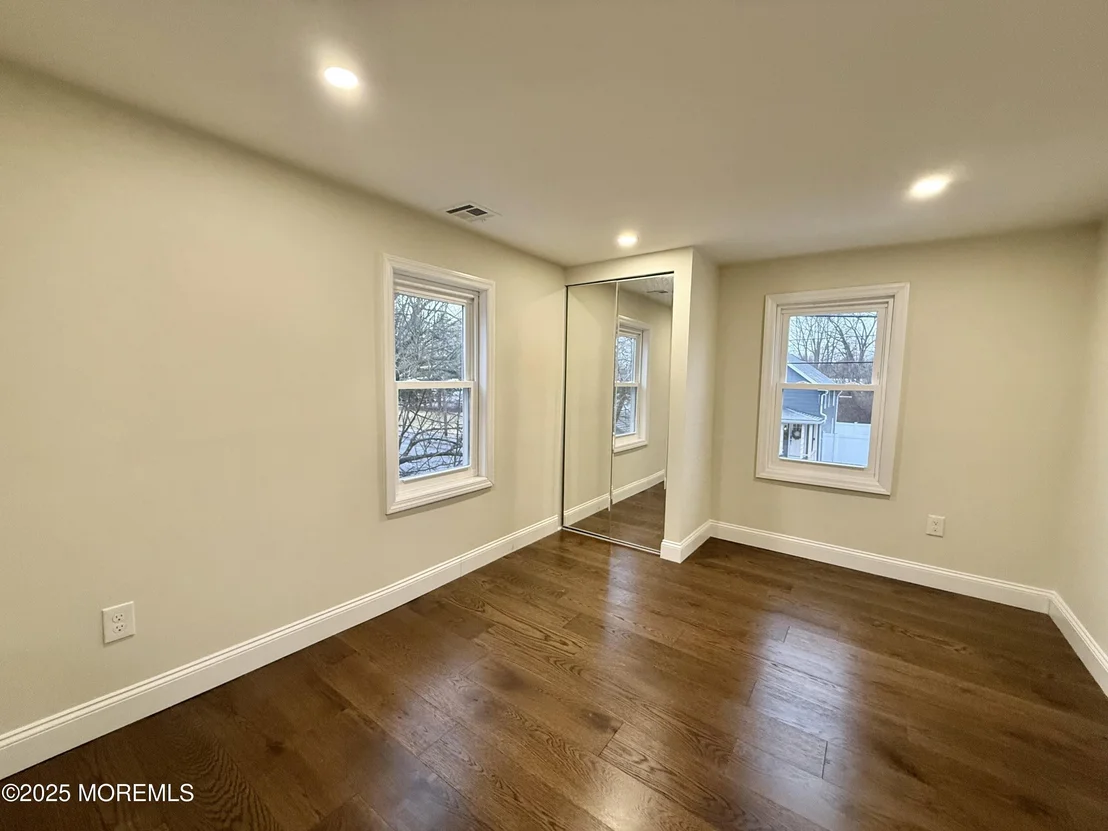 Photo of 30 Maple Avenue