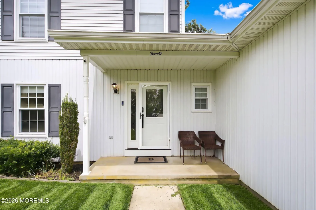Photo of 20 Hemlock Hill Road