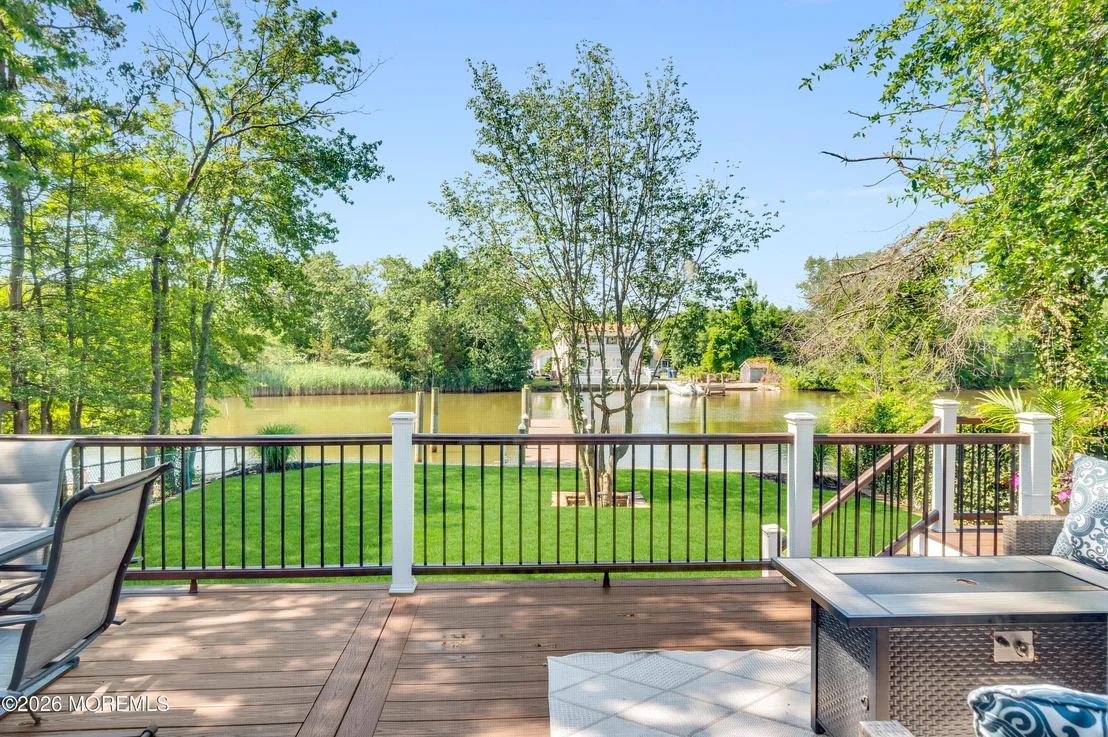 Photo of 741 Manor Drive