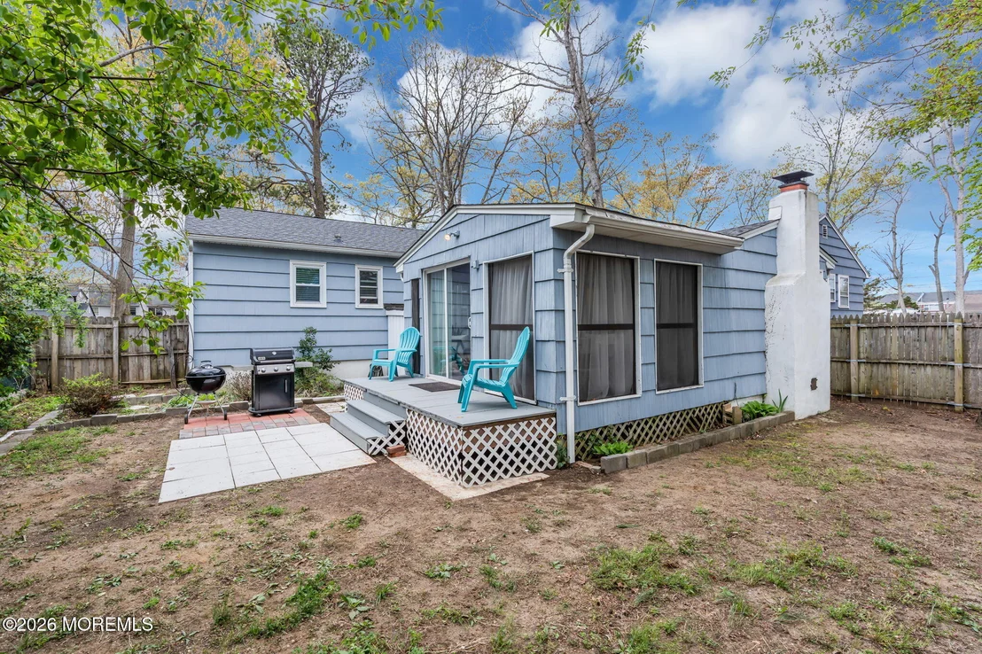 Photo of 704 Barberry Drive