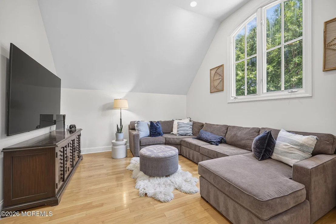 Photo of 22 Coventry Drive