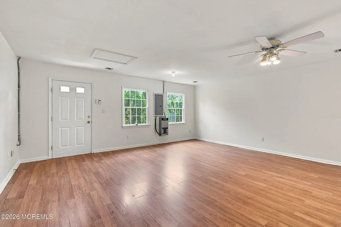 Photo of 8 Lindner Lane