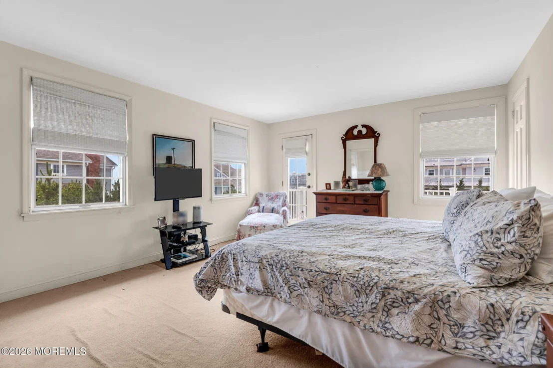 Photo of 5 Howell Avenue