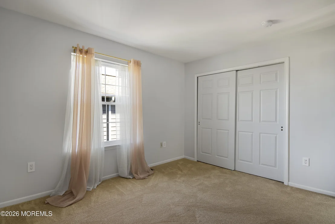 Photo of 22 Fairway Boulevard