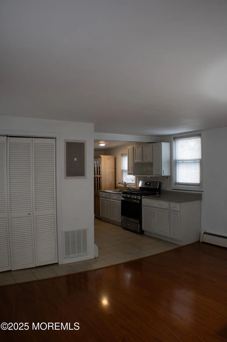 Photo of 814 5th Street