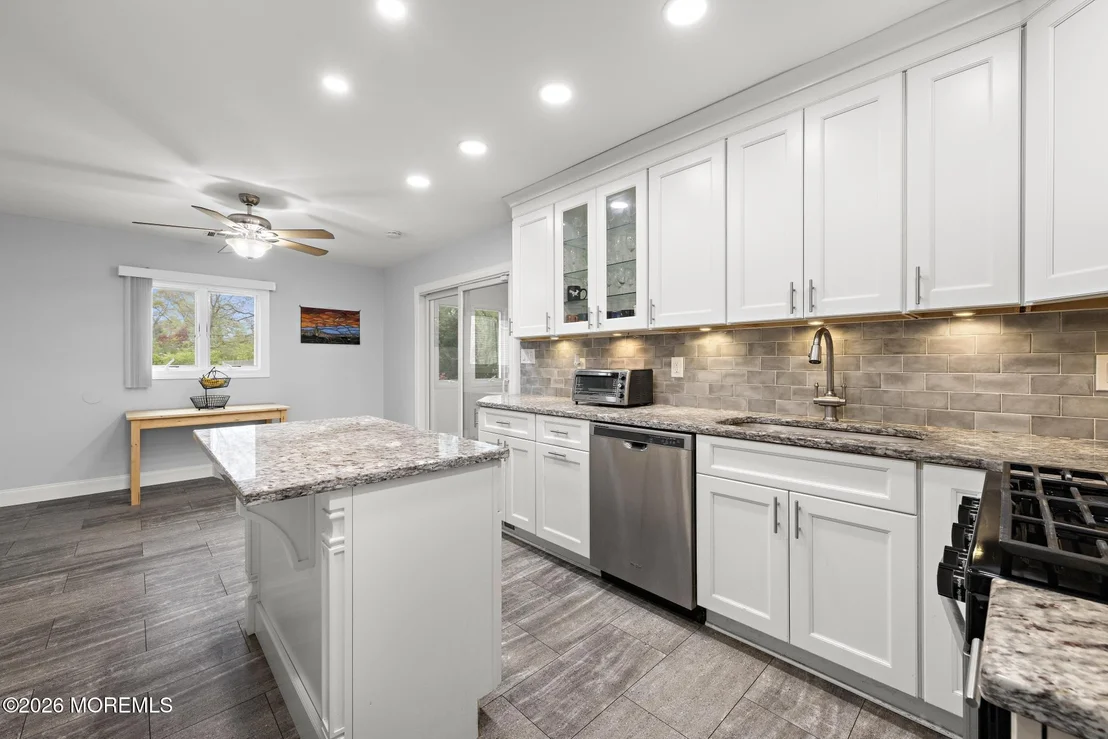 Photo of 309 Colonial Drive