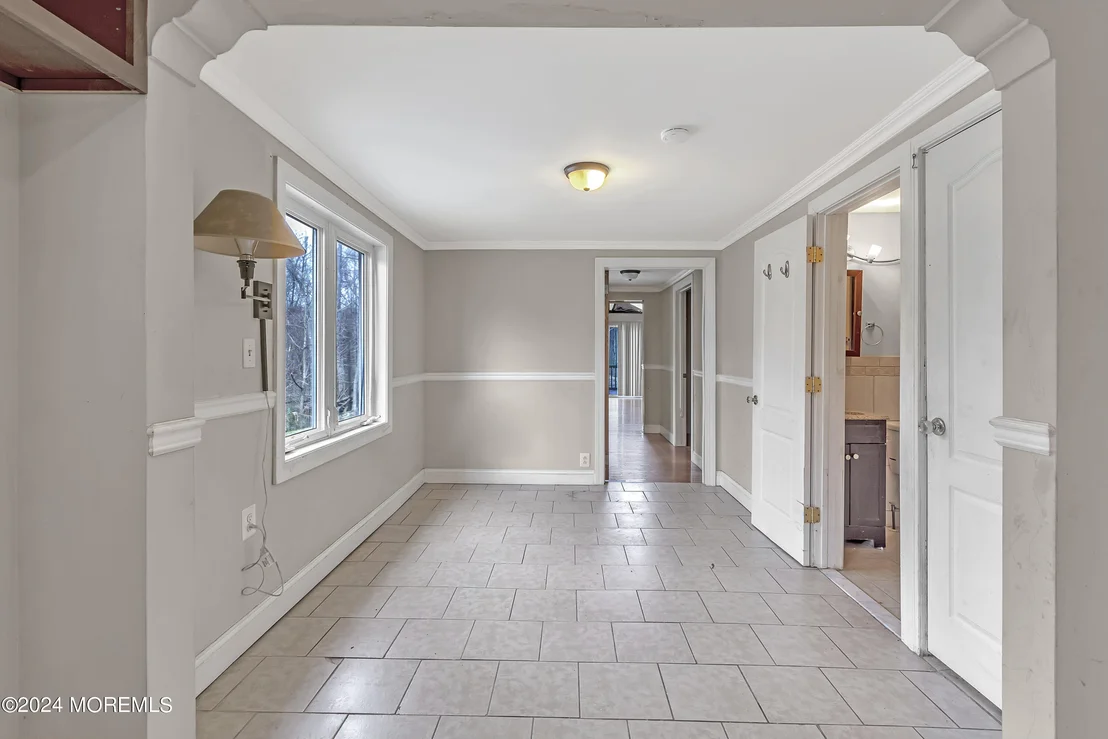Photo of 430 Everett Road