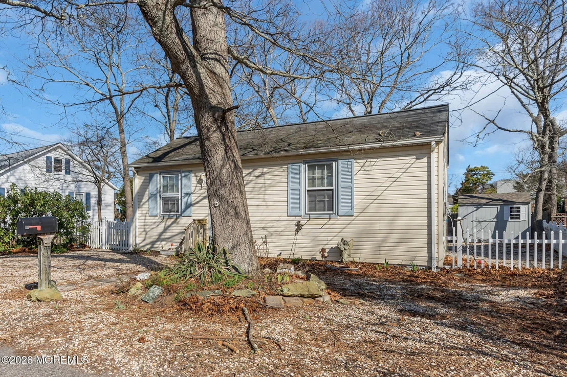 Photo of 488 Mohawk Drive