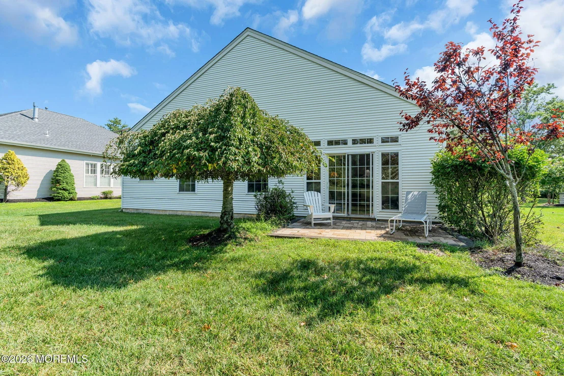 Photo of 2593 Collier Road
