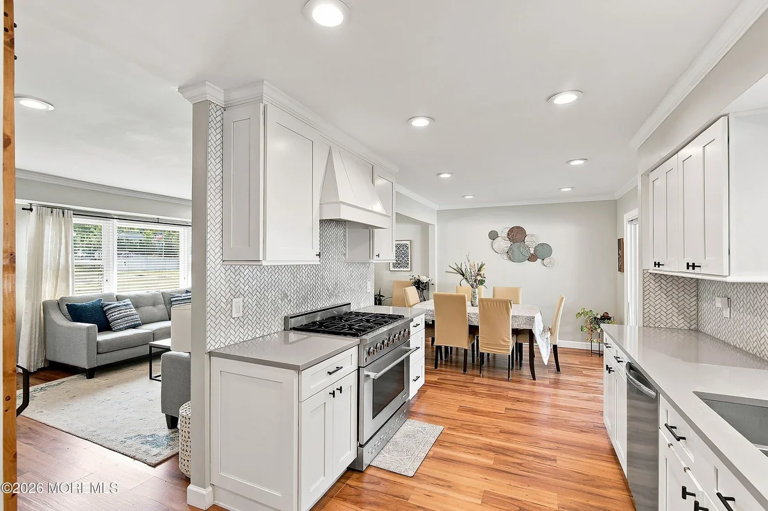 Photo of 159 Pine Needle Street