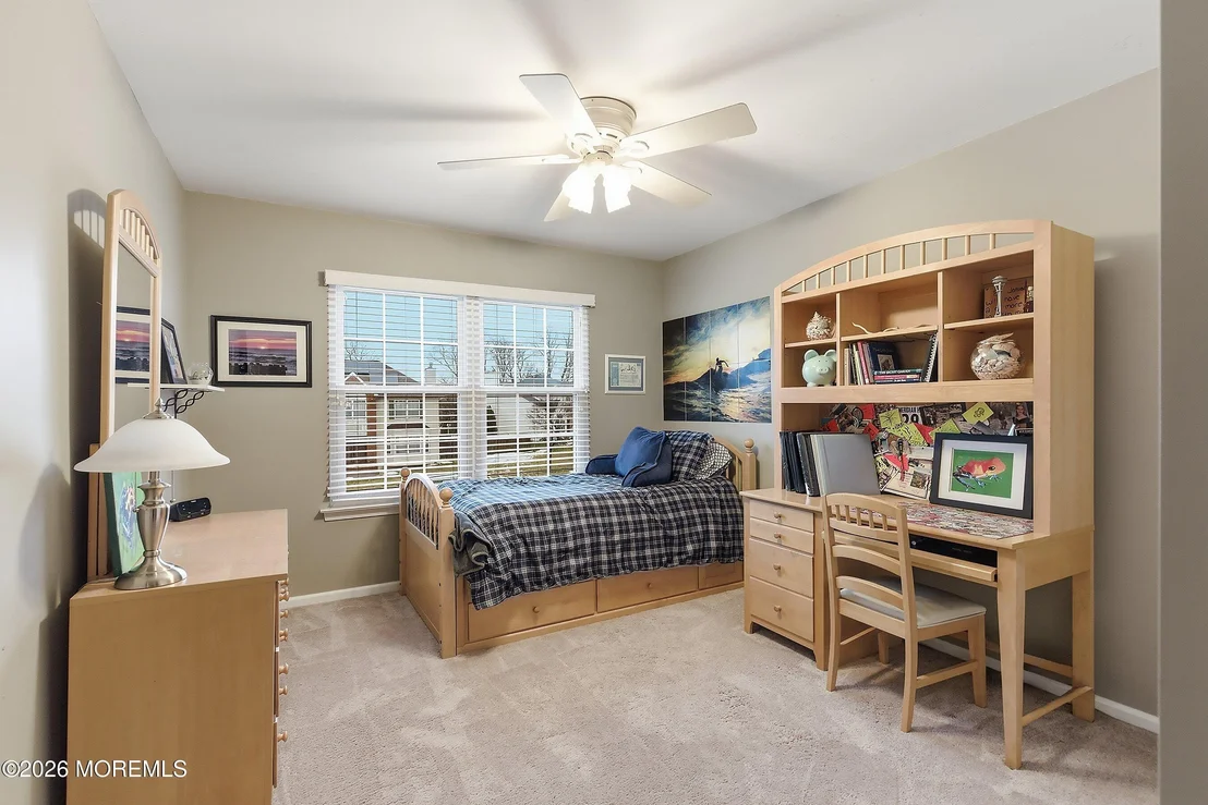 Photo of 433 Meadowood Road