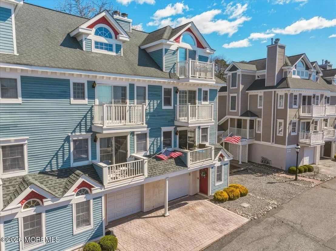 Photo of Unit 51 at 351 Harbor View