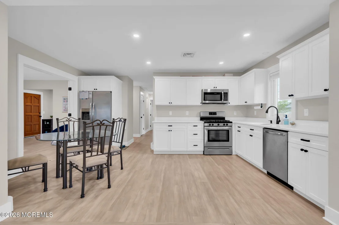 Photo of 300 Linden Avenue